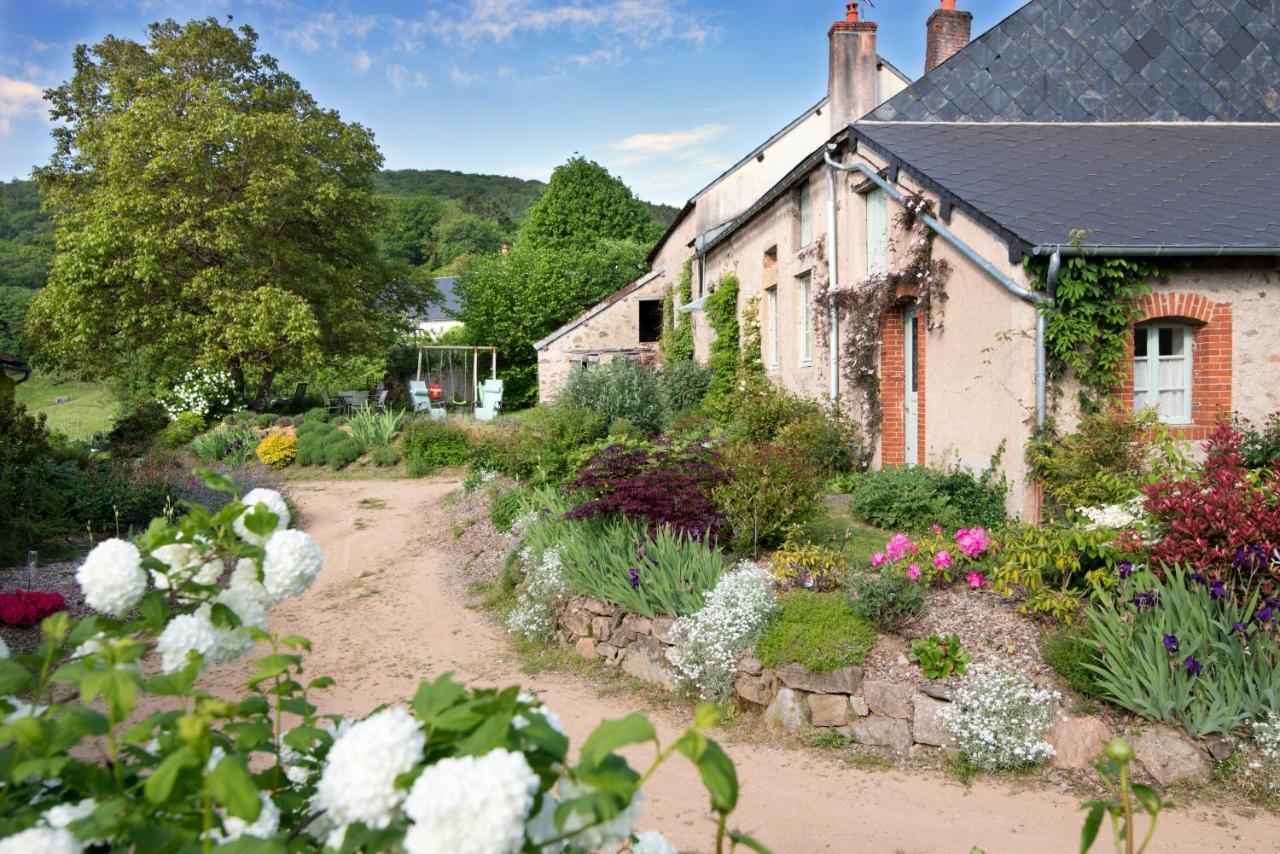 Maison de vacances Les Mésanges, à Ménessaire Exterior foto