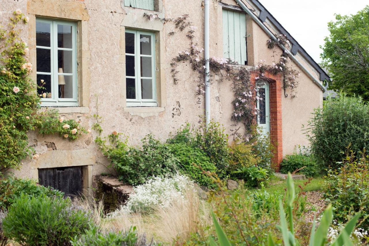 Maison de vacances Les Mésanges, à Ménessaire Exterior foto